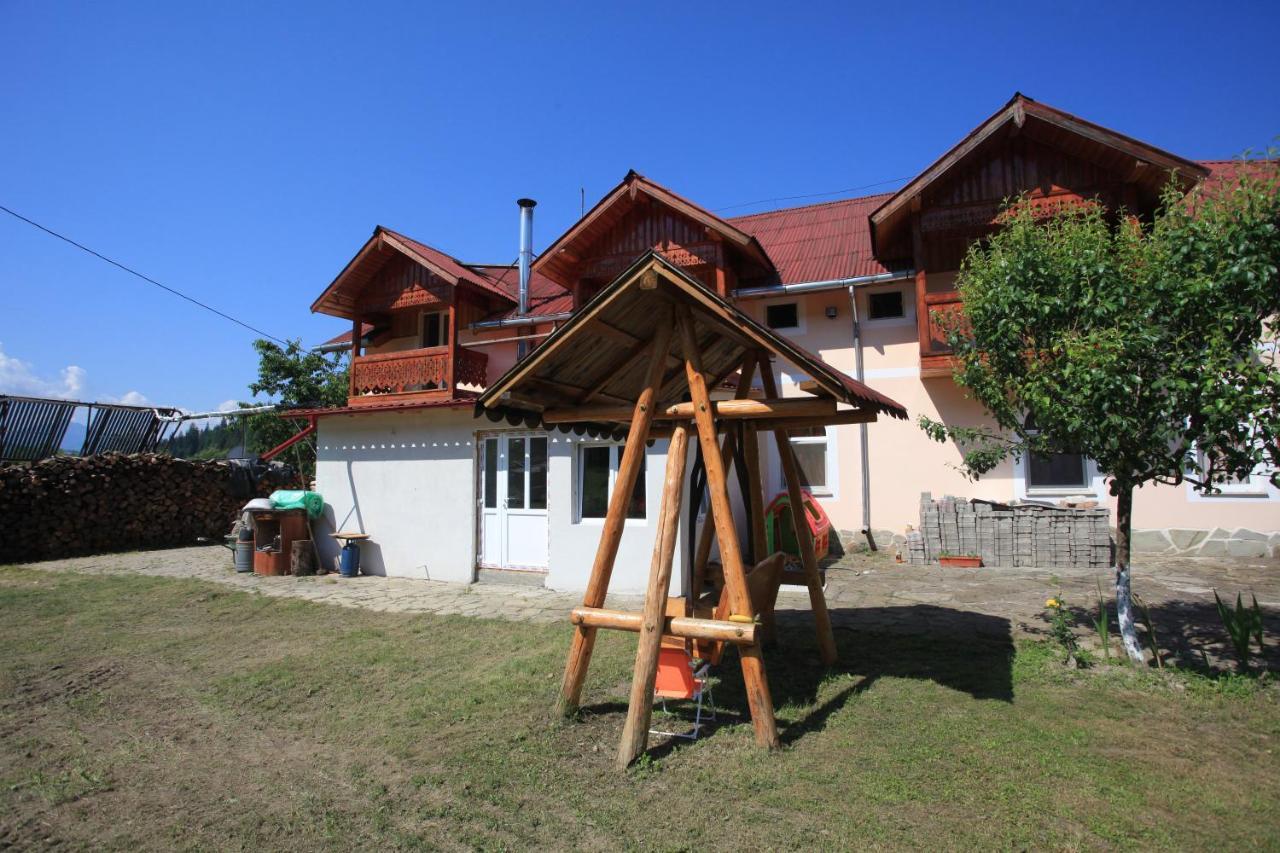 Pensiunea Paradiso Poiana Teiului Exteriér fotografie